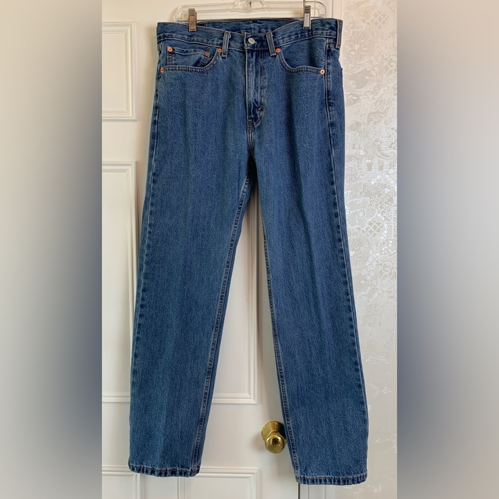 Classic Levi’s 505 Men’s Blue Jeans